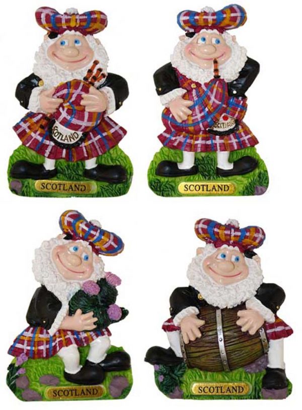 1502 Resin Fridge Magnet - Highlanders 4 asstd